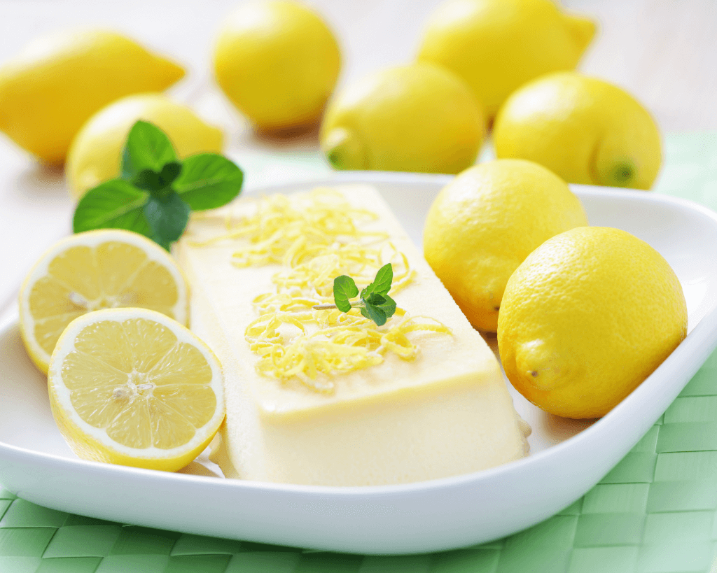 Preparado para mousse, bavaroise e semifrio de limão da Cafés Serrano, pronto a usar
